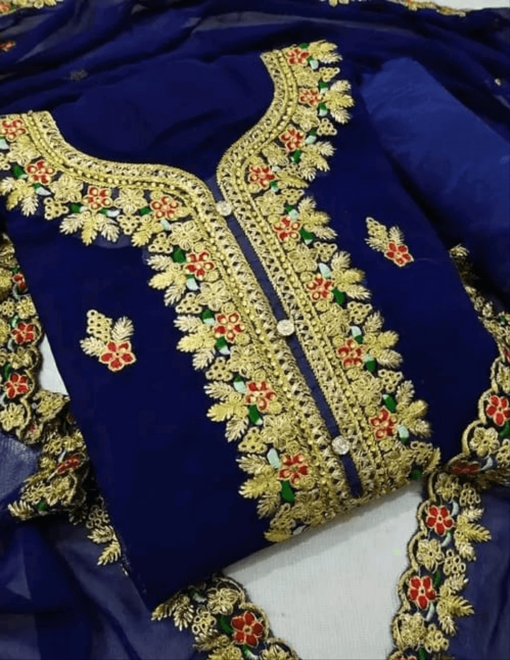 Elegant Embroidered Georgette Suit – Unstitched Dress Material